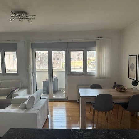Luxury Aparment Blossom Mostar Exteriör bild